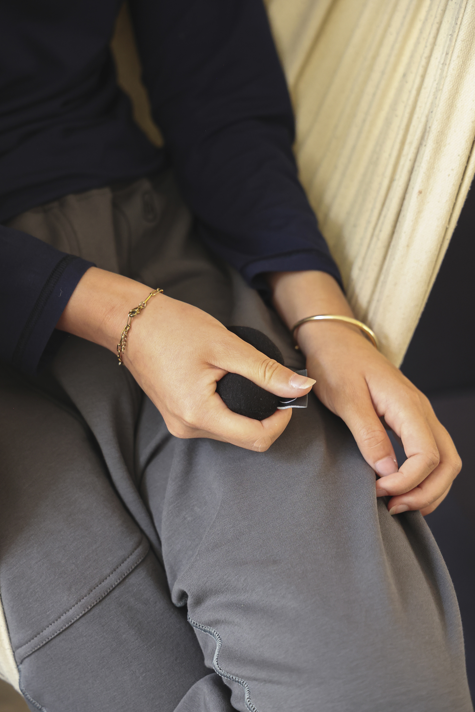 BLUSSS HANDMADE STRESSIPALL – PEHME TEKSTIILIST RAHUSTAJA - Image 6