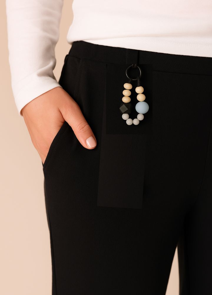 CALM BEADS 2-IN-1 KÄEVÕRU JA VÕTMEHOIDJA – MITMEKÜLGNE RAHUSTAV AKSESSUAAR - Image 4