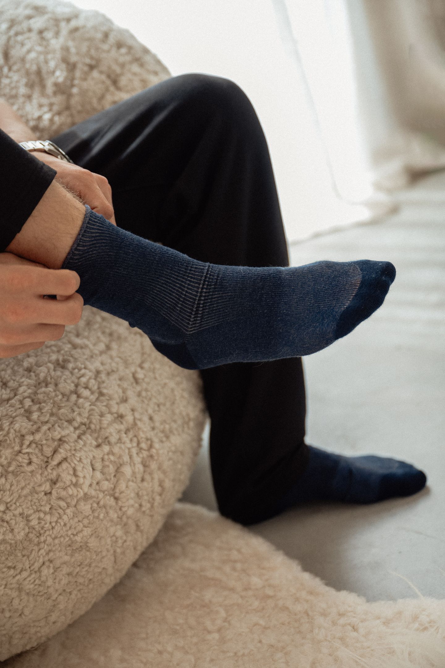 BLUSSS BAMBOO – ÕMBLUSTETA JA SOONIKUTA SOKID TUNDLIKELE JALGADELE (ERINEVAD VÄRVID) - Image 8